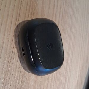 Skullcandy Black Earbuds